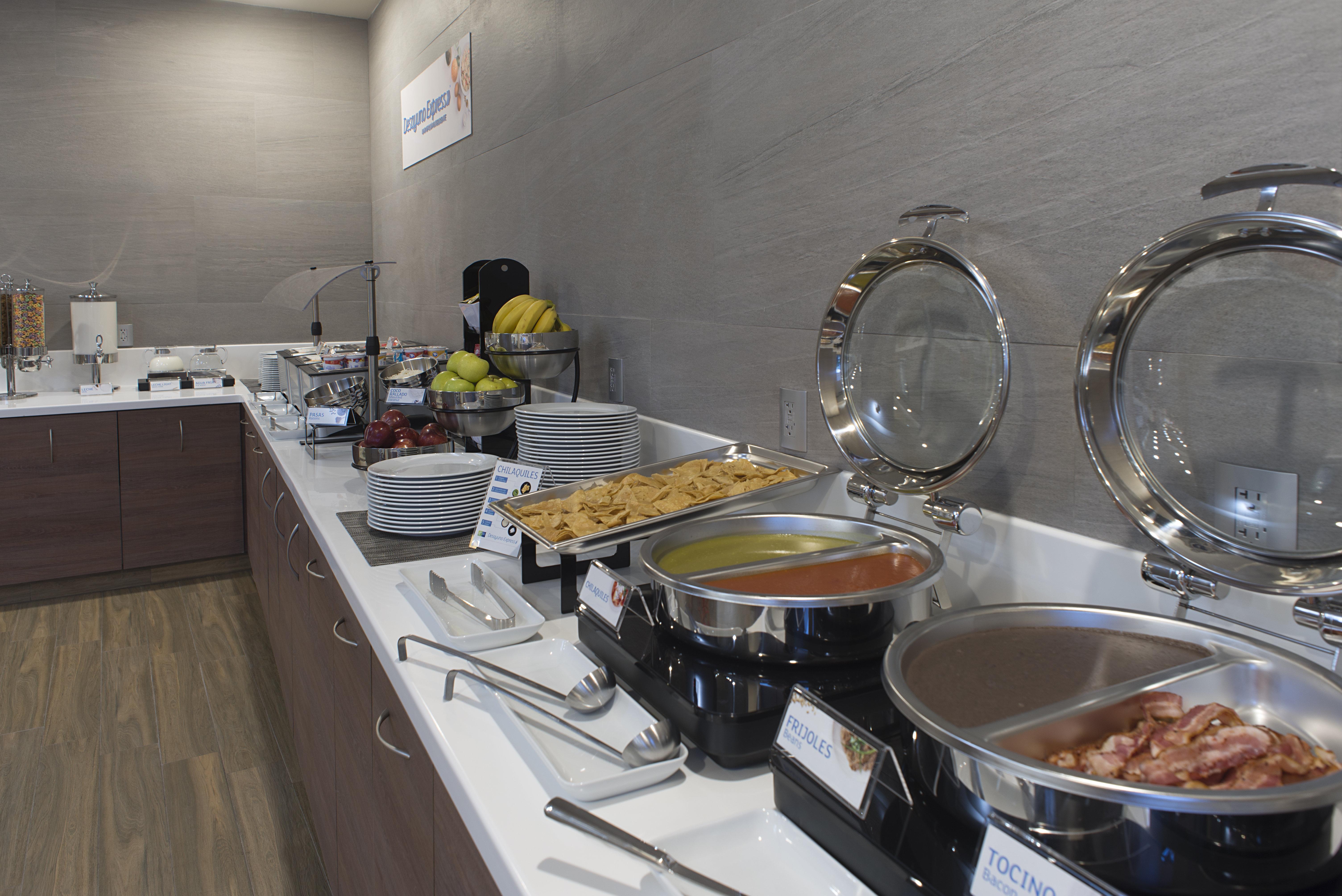 Holiday Inn Express Mexico- Toreo By Ihg Экстерьер фото