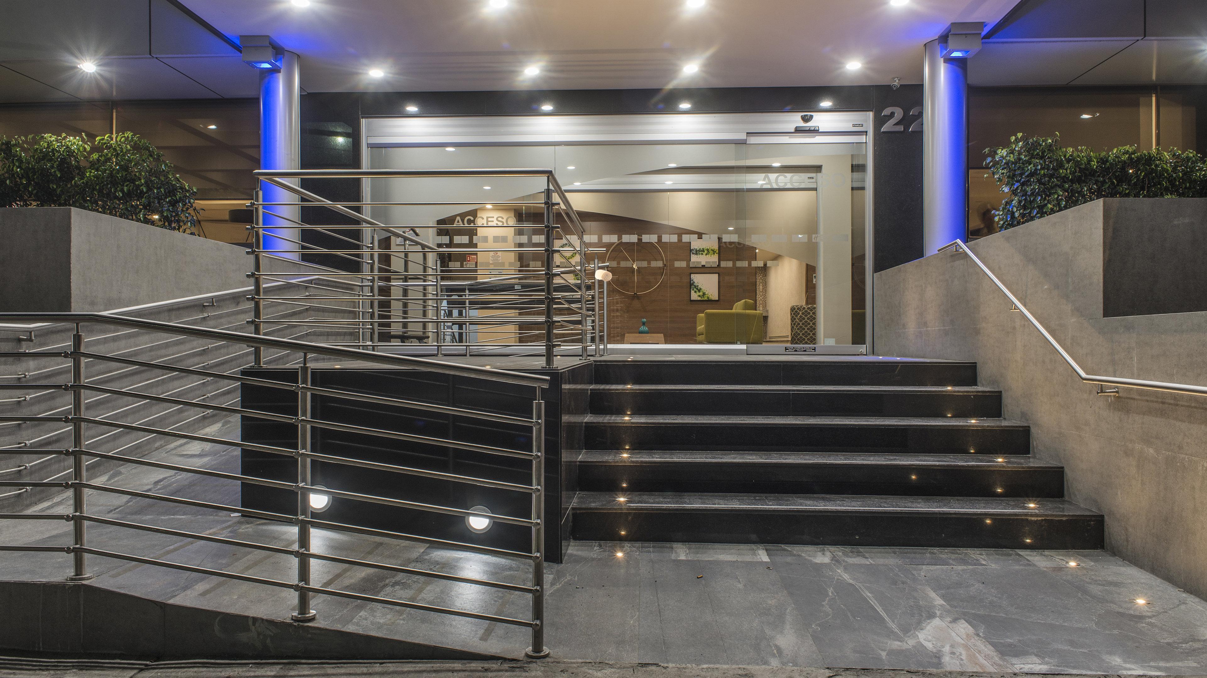 Holiday Inn Express Mexico- Toreo By Ihg Экстерьер фото