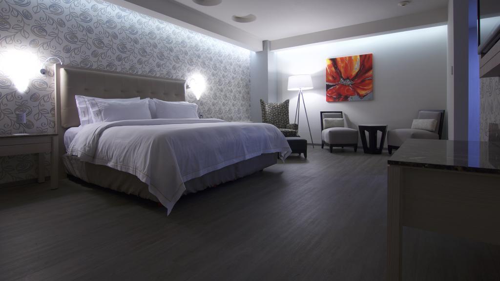 Holiday Inn Express Mexico- Toreo By Ihg Экстерьер фото