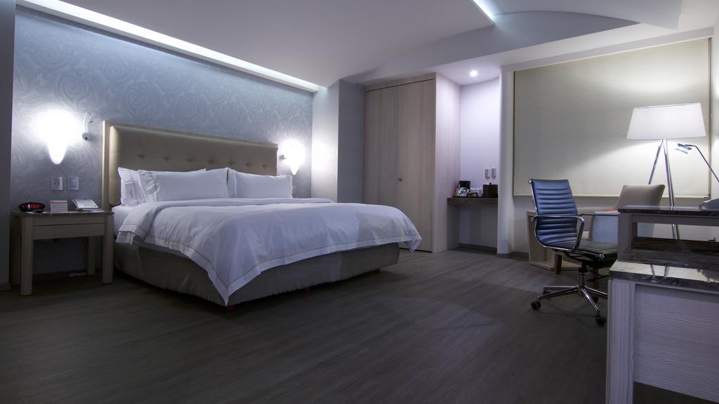 Holiday Inn Express Mexico- Toreo By Ihg Экстерьер фото