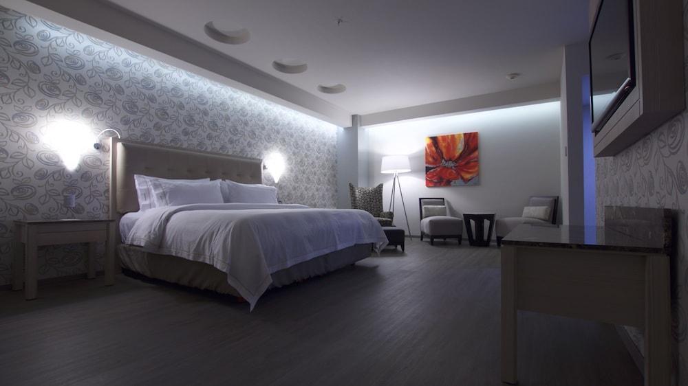 Holiday Inn Express Mexico- Toreo By Ihg Экстерьер фото